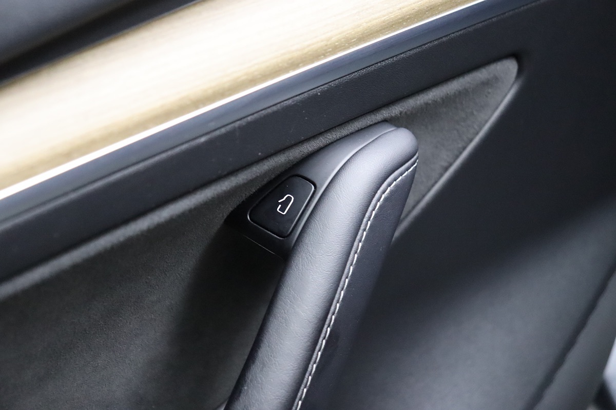 2022 Tesla Model 3 photo 26