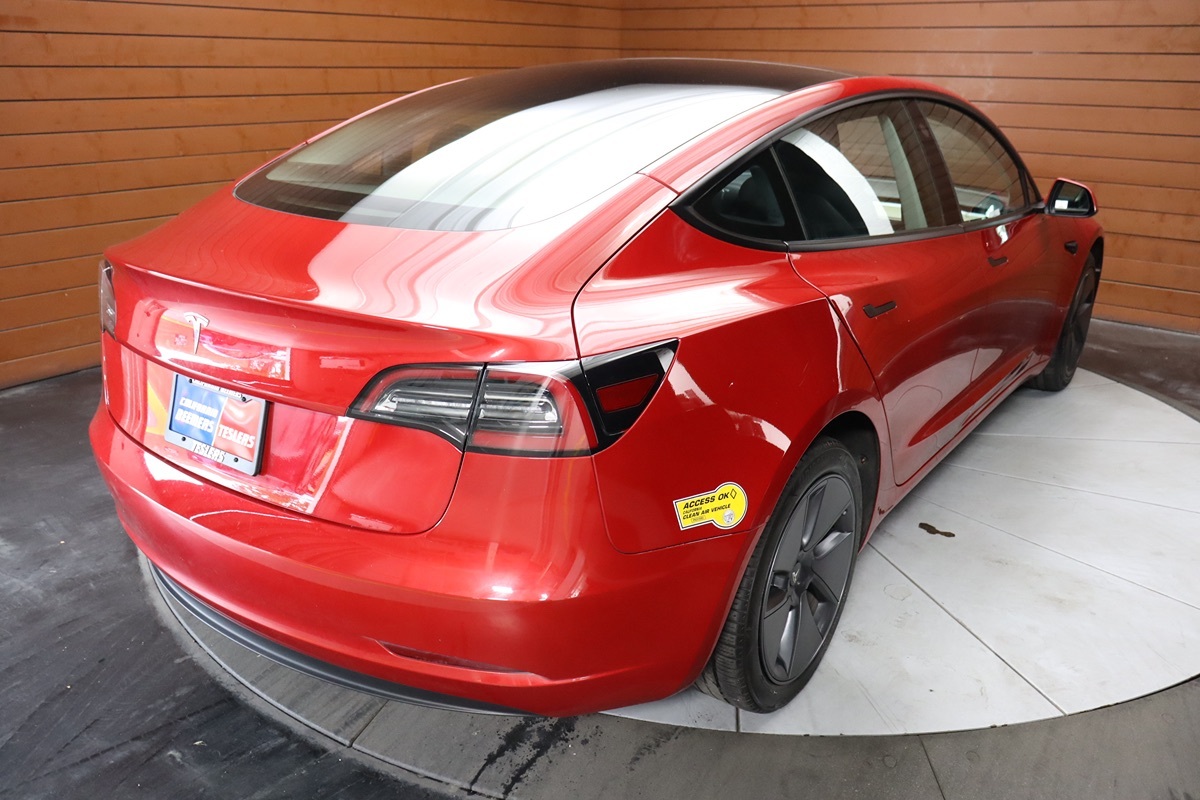 2023 Tesla Model 3 photo 6