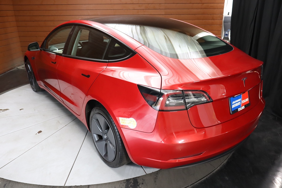 2023 Tesla Model 3 photo 8