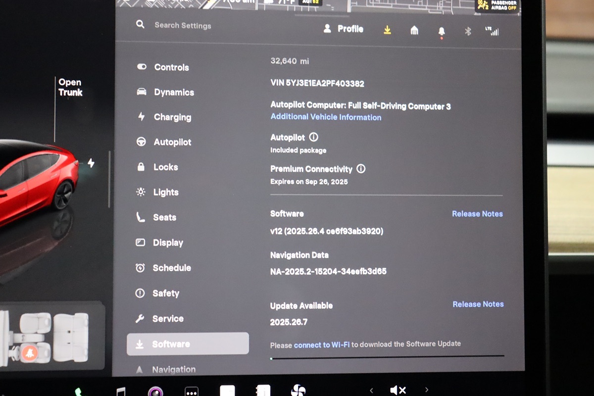 2023 Tesla Model 3 photo 15