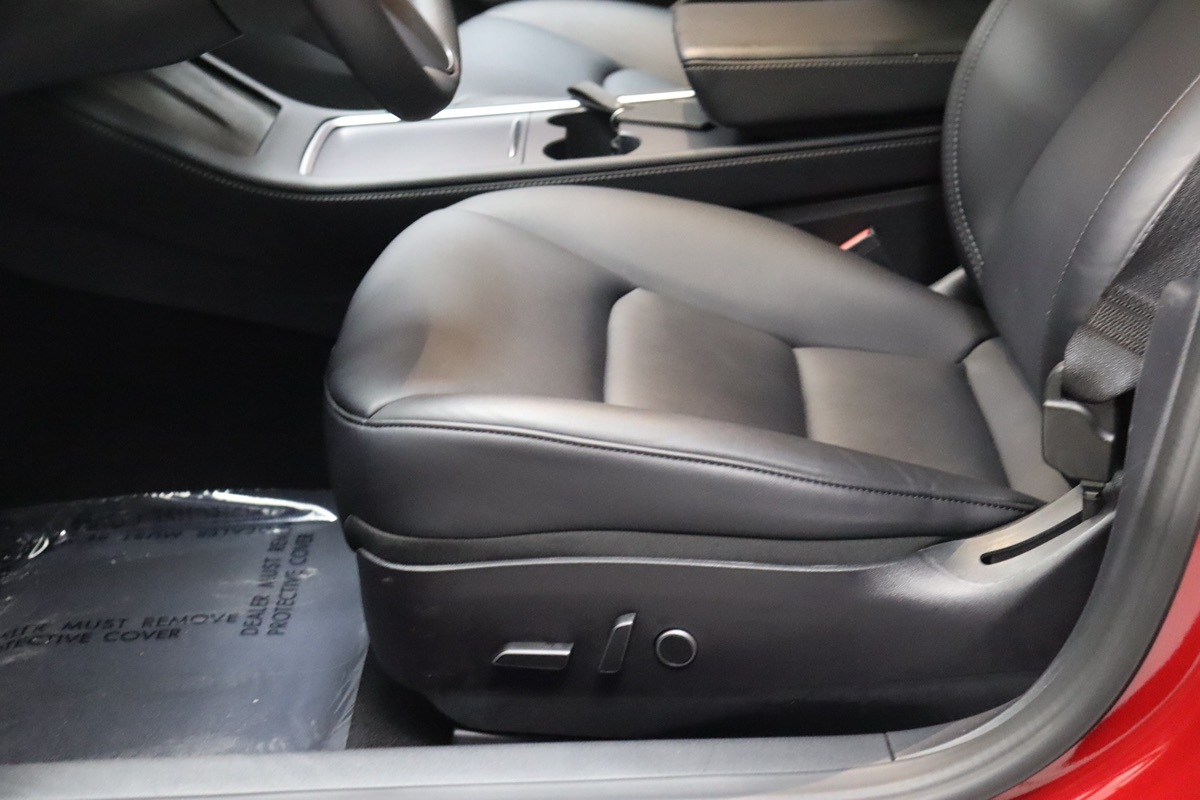 2023 Tesla Model 3 photo 29