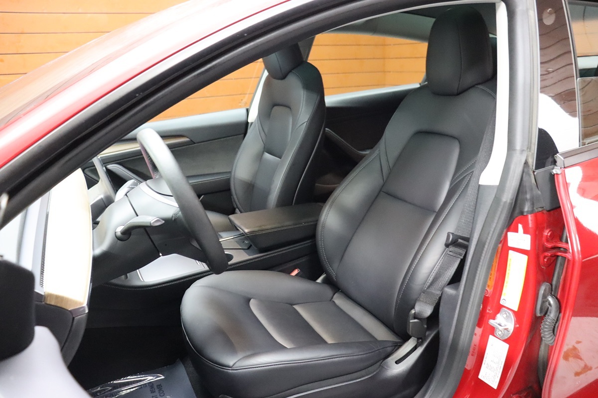 2023 Tesla Model 3 photo 30