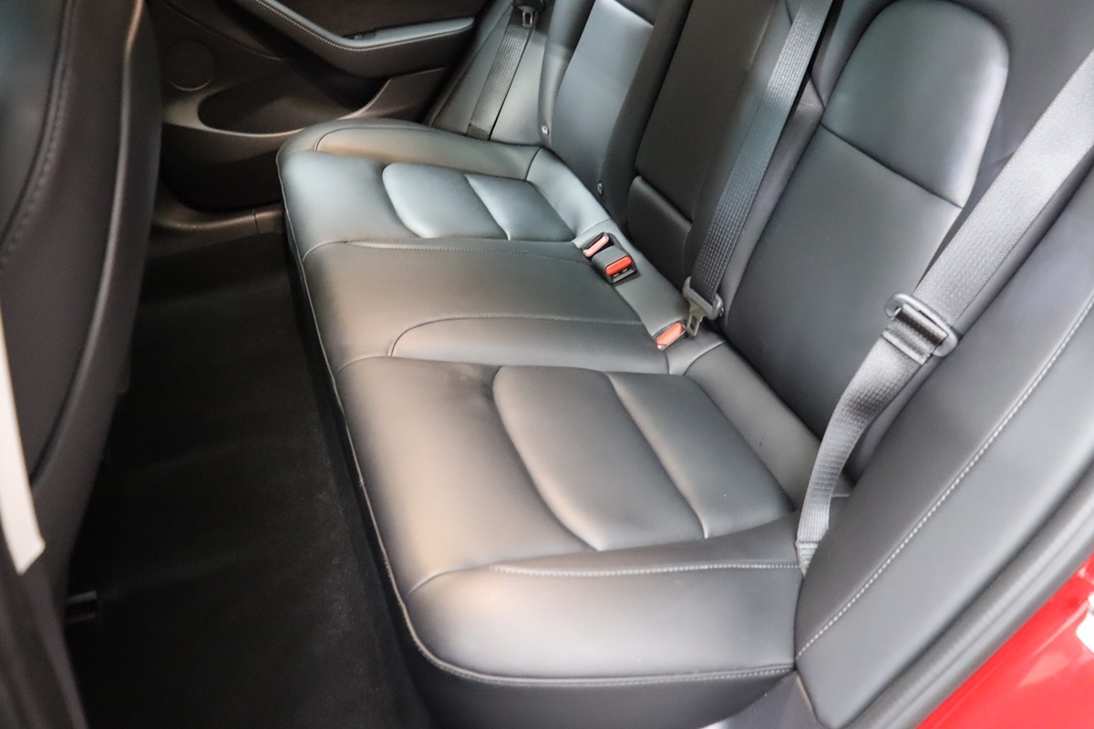 2023 Tesla Model 3 photo 35