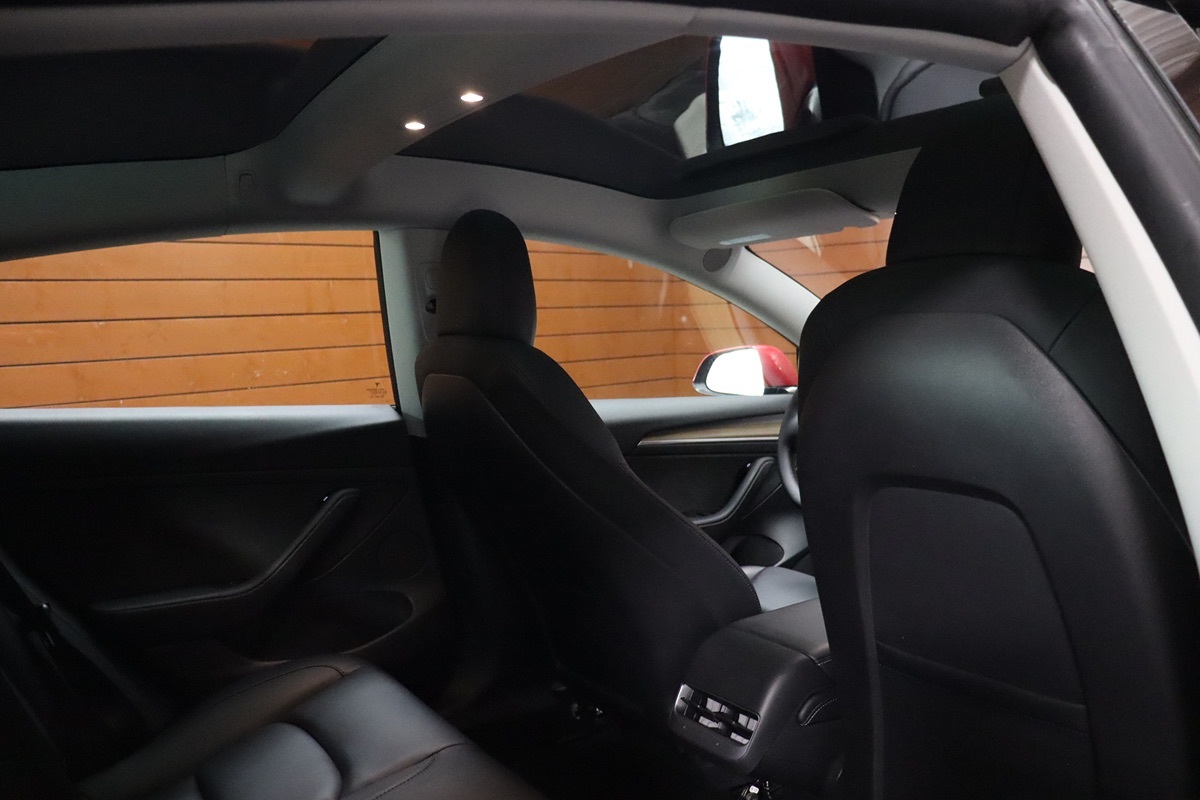 2023 Tesla Model 3 photo 54