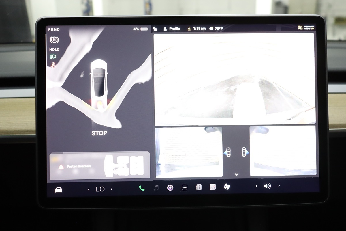 2023 Tesla Model 3 photo 18