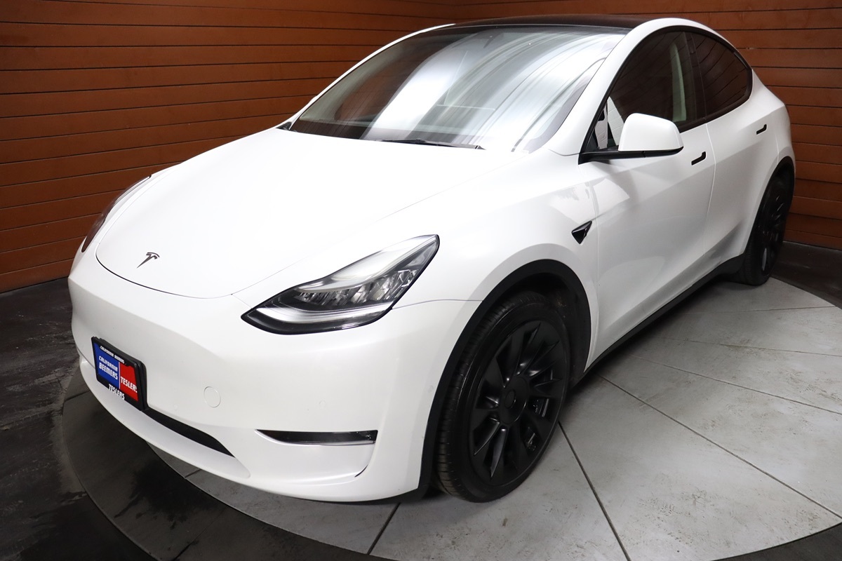 2022 Tesla Model Y Long Range photo 5