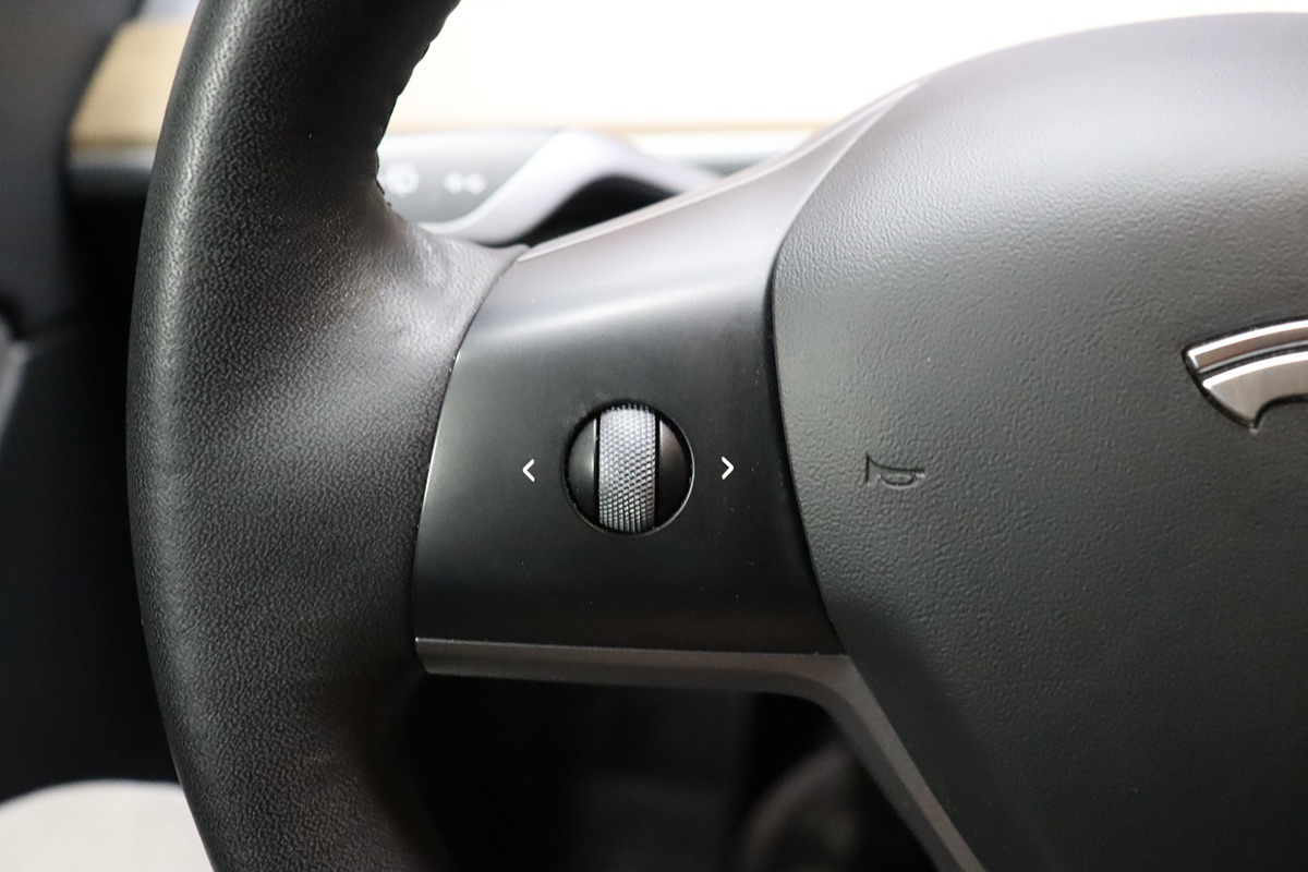 2022 Tesla Model Y Long Range photo 20