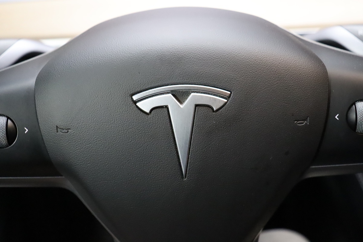 2022 Tesla Model Y Long Range photo 21