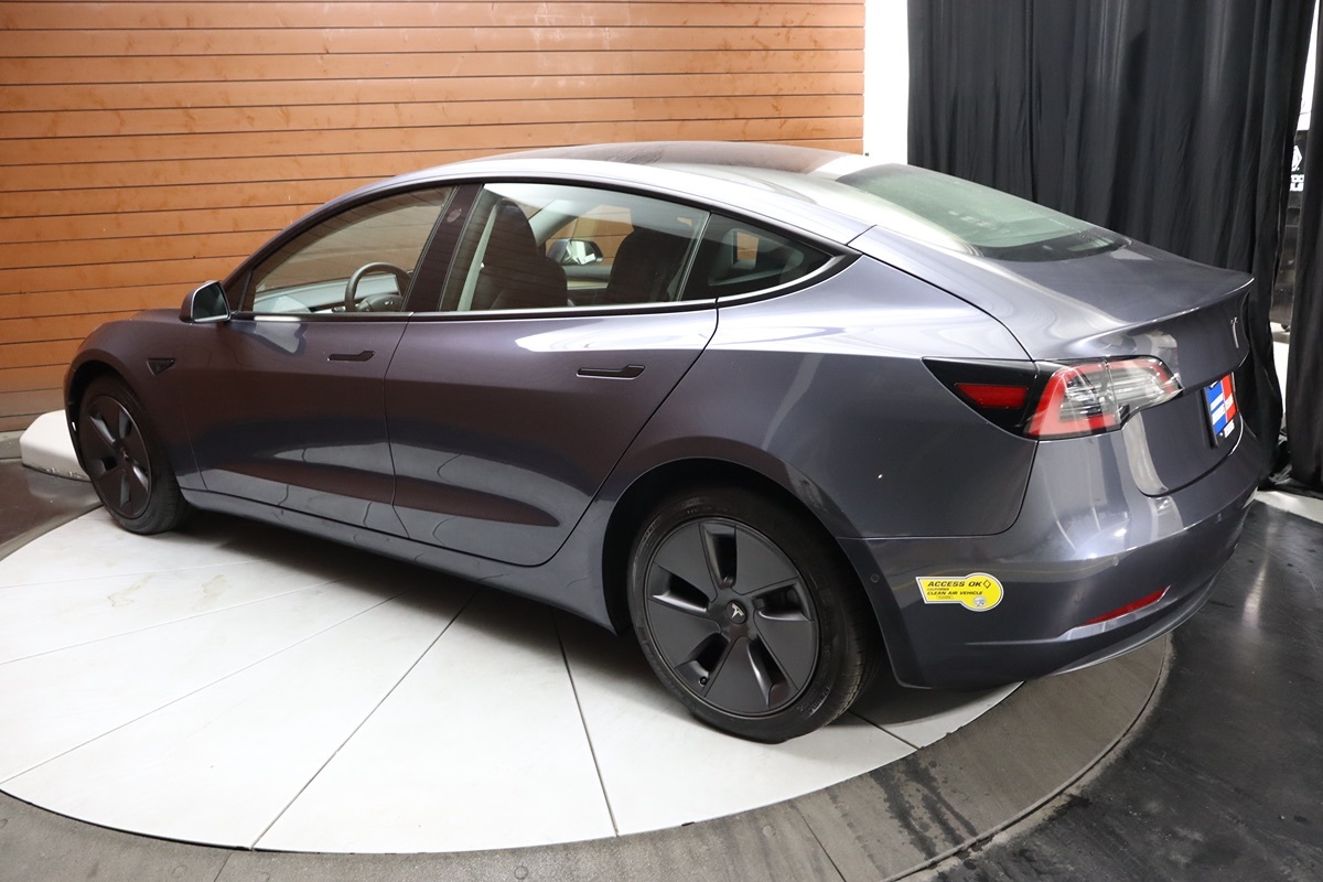 2022 Tesla Model 3 photo 8