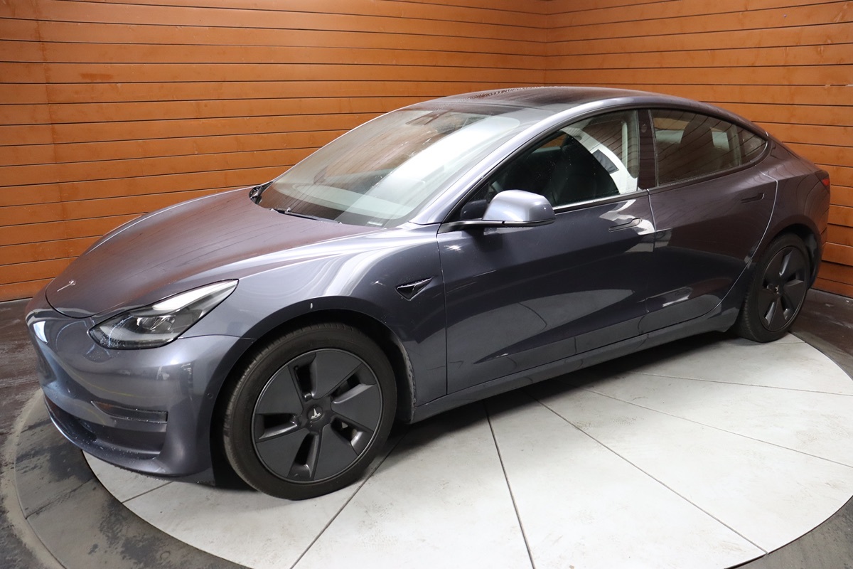 2022 Tesla Model 3 photo 6