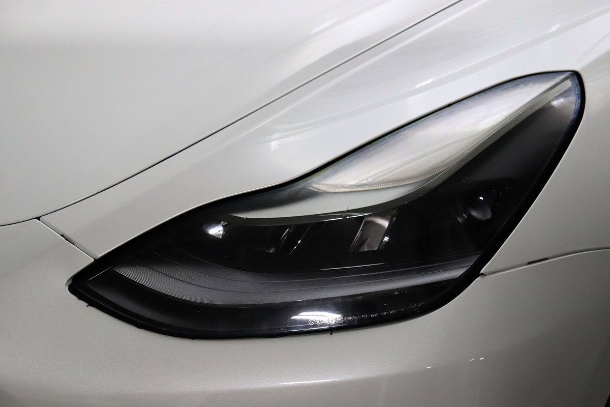 2022 Tesla Model Y Performance photo 3