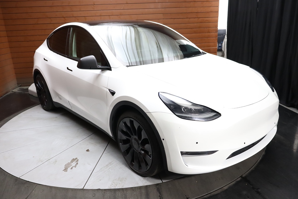 2022 Tesla Model Y Performance photo 15