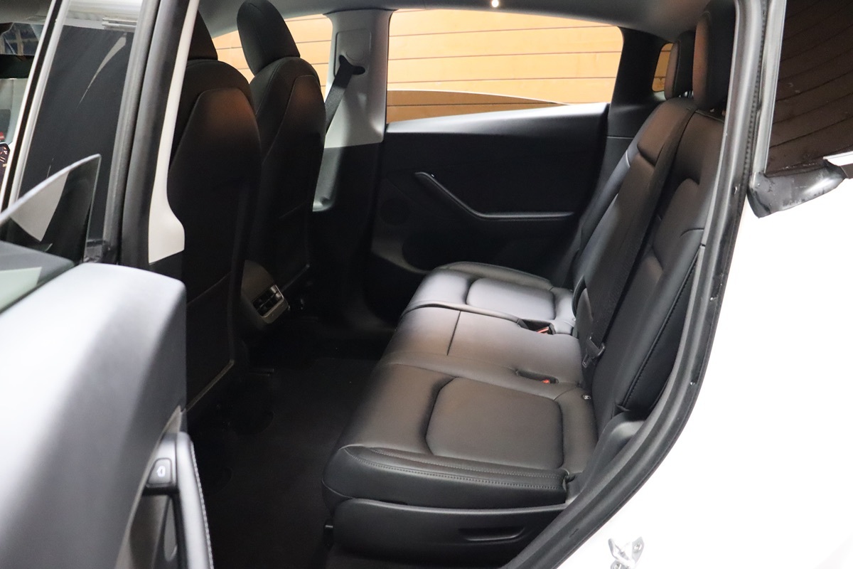 2022 Tesla Model Y Performance photo 42