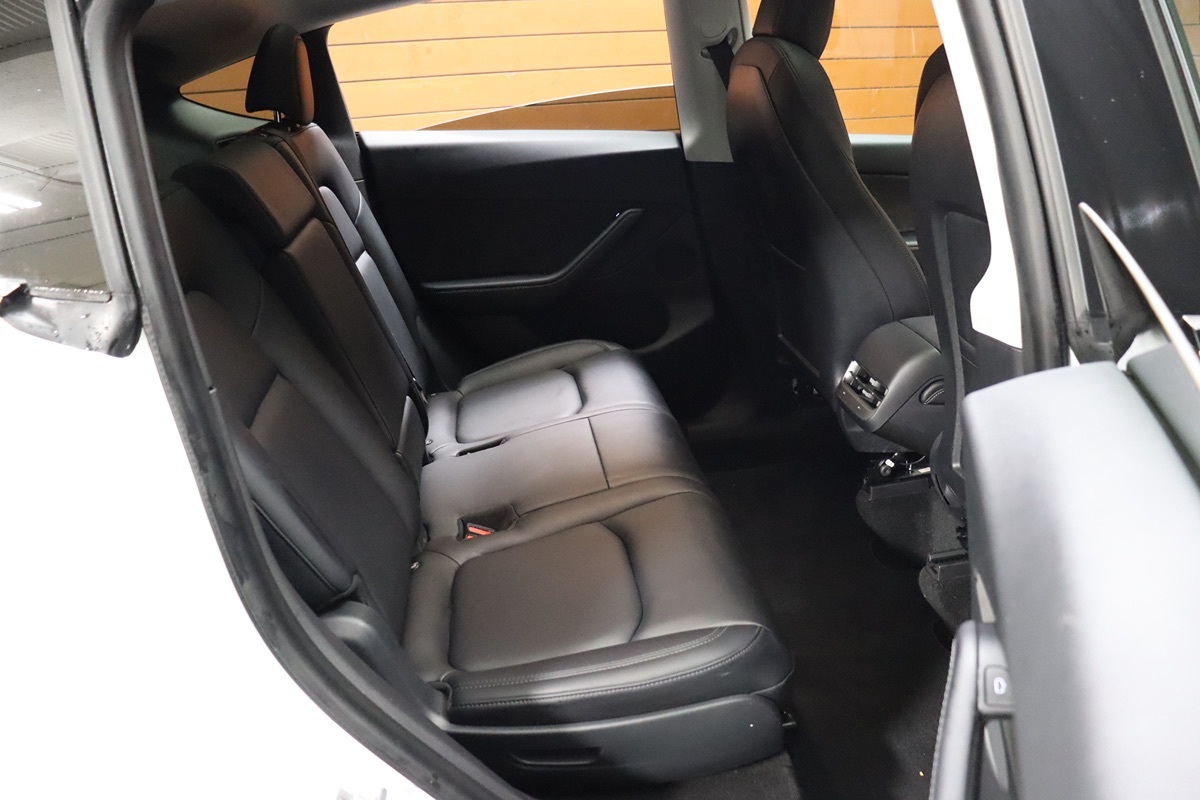 2022 Tesla Model Y Performance photo 44