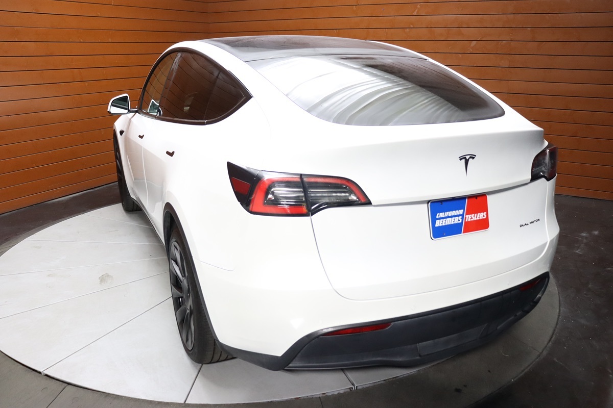 2022 Tesla Model Y Performance photo 14