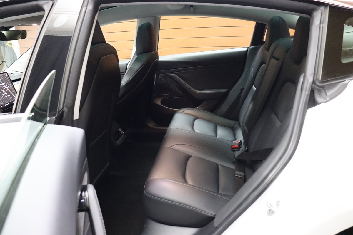 2020 Tesla Model 3 Long Range photo 15