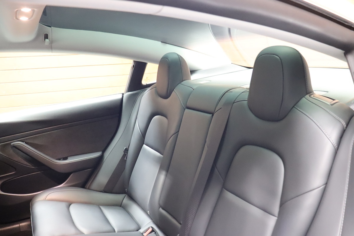 2020 Tesla Model 3 Long Range photo 18