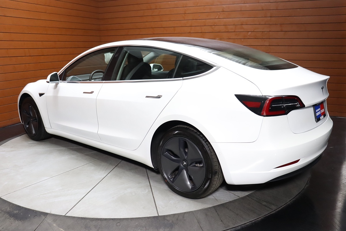 2020 Tesla Model 3 Long Range photo 20