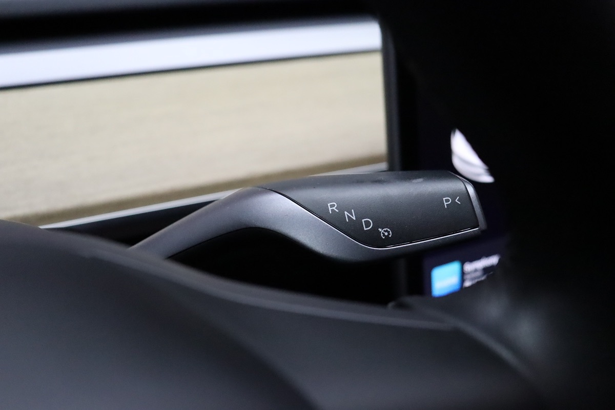 2020 Tesla Model 3 Long Range photo 33