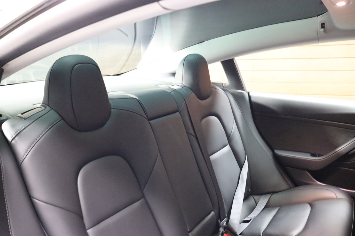 2020 Tesla Model 3 Long Range photo 42