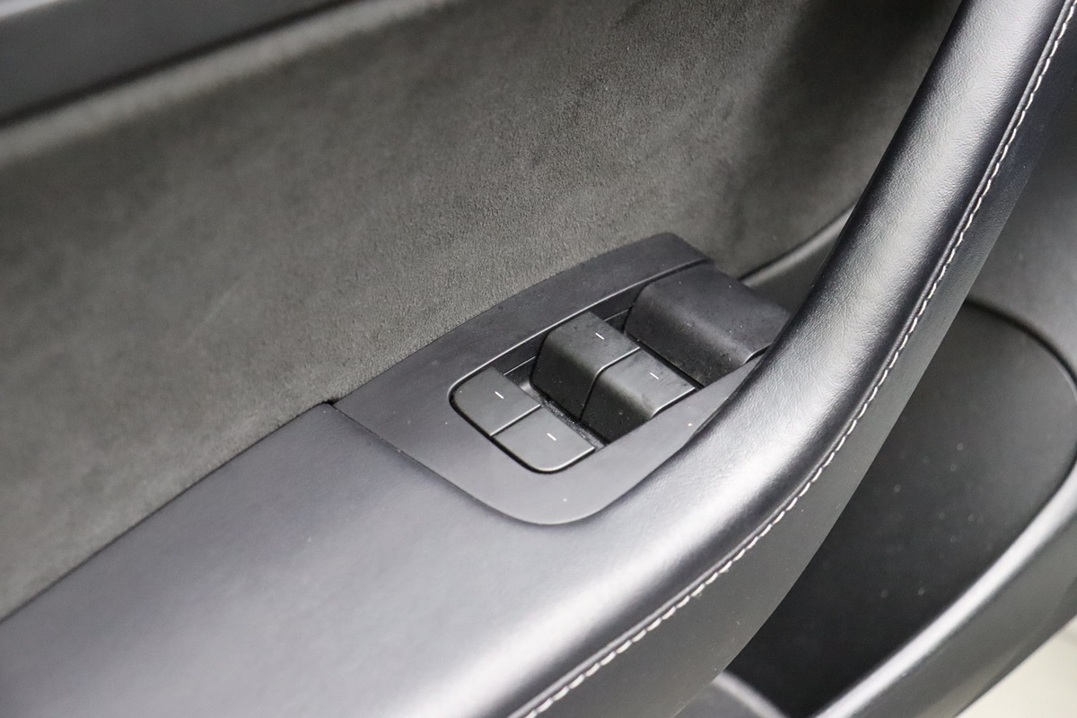 2022 Tesla Model 3 photo 28