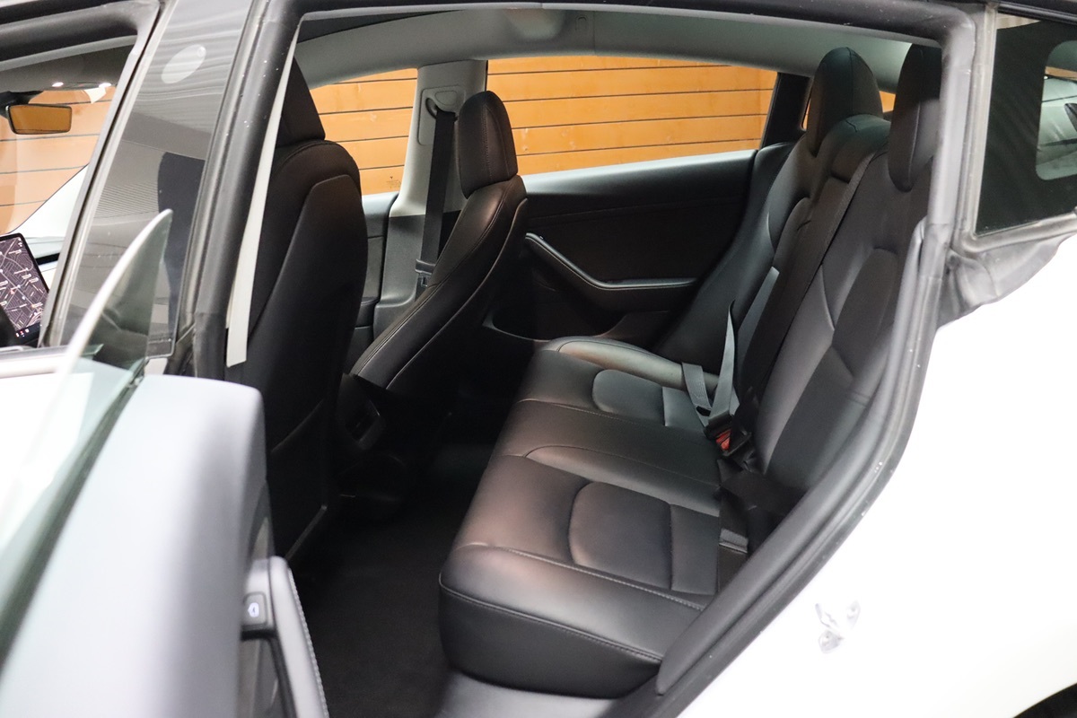 2022 Tesla Model 3 photo 37