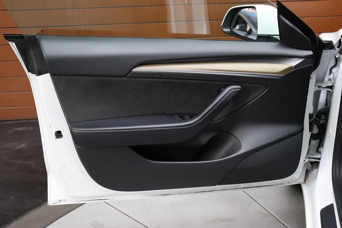 2022 Tesla Model 3 photo 42