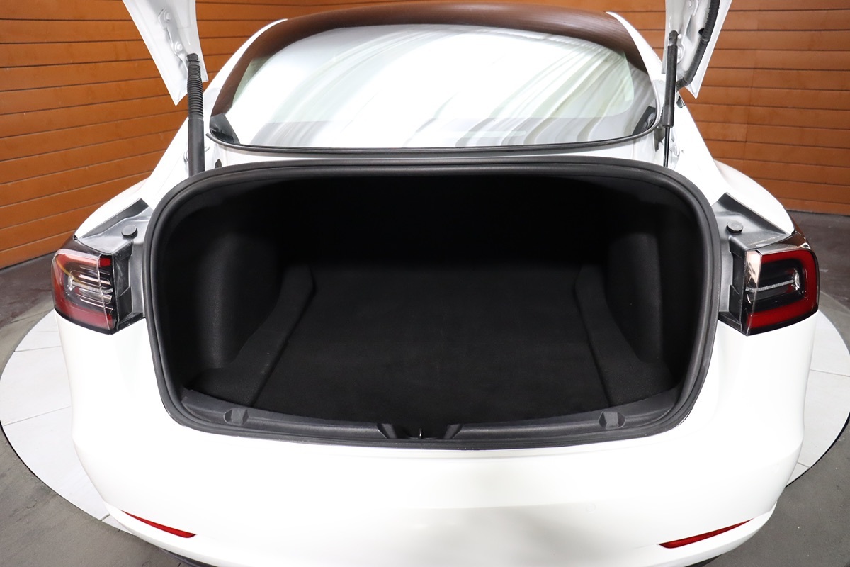 2022 Tesla Model 3 photo 14