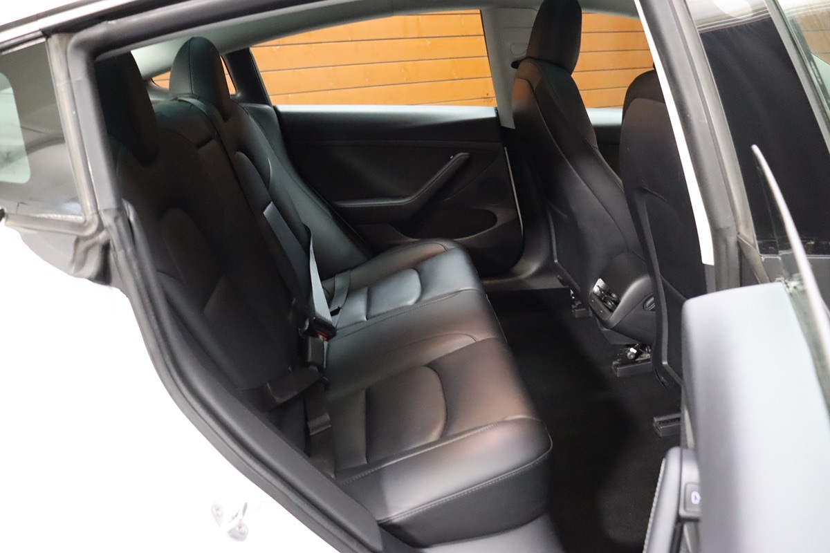 2022 Tesla Model 3 photo 56