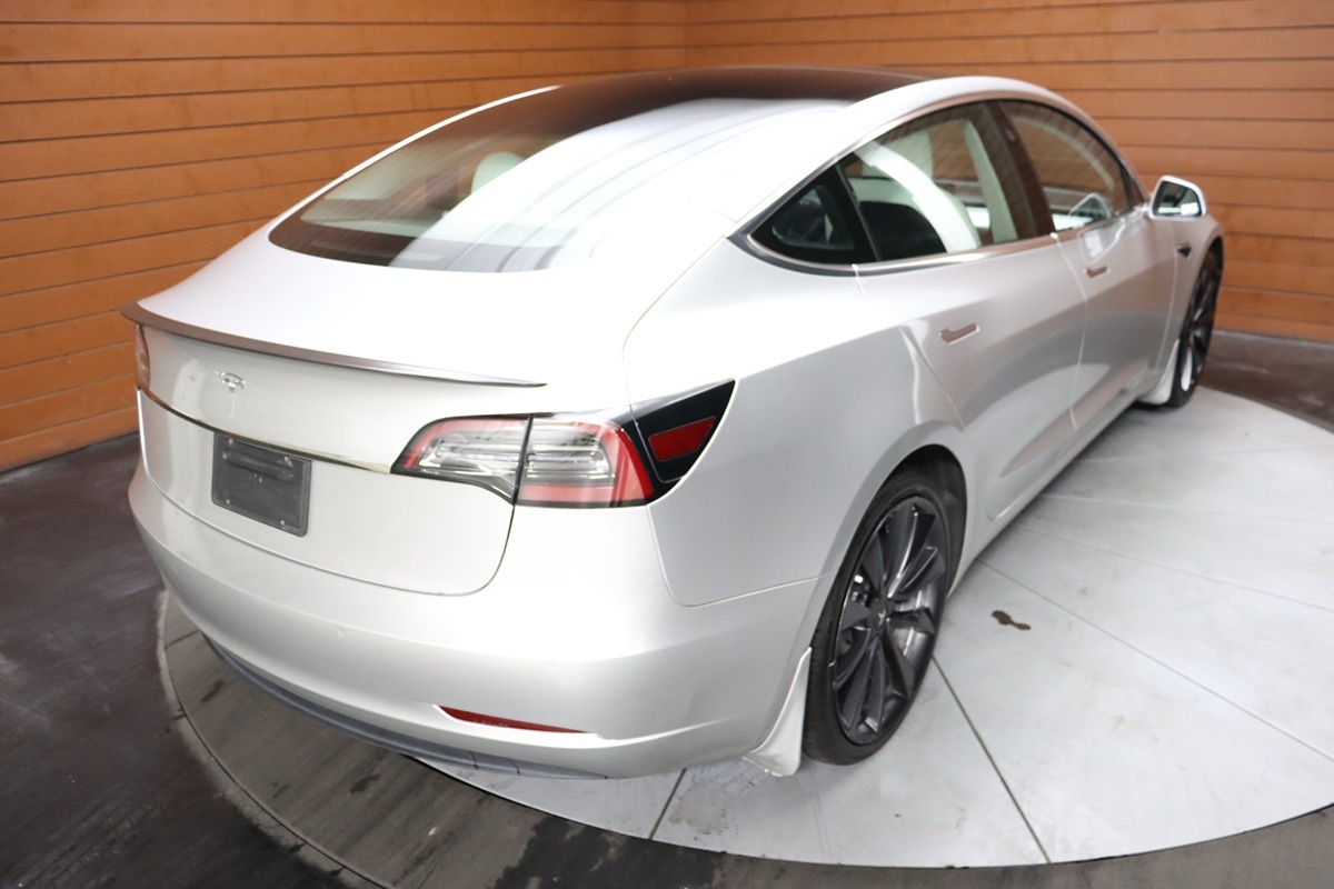 2020 Tesla Model 3 Performance photo 4