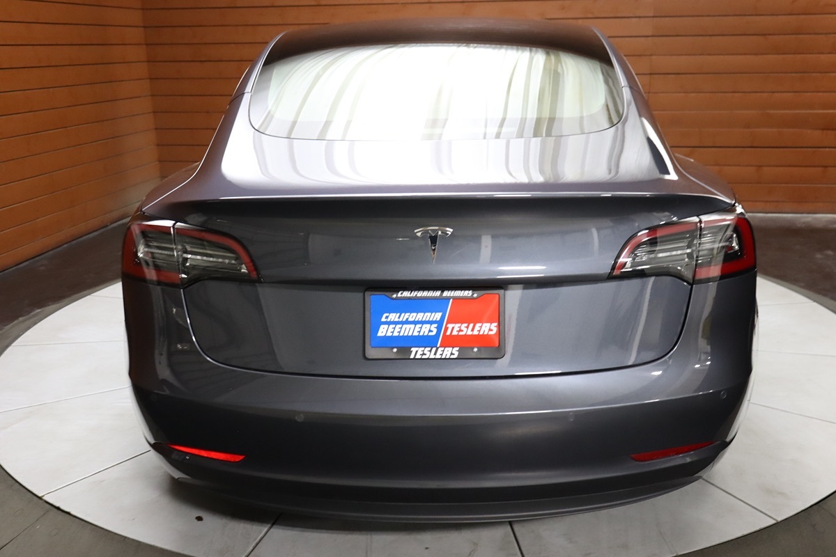 2022 Tesla Model 3 photo 8
