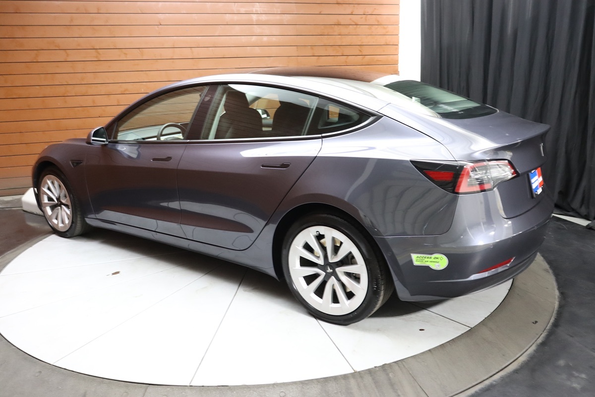 2022 Tesla Model 3 photo 6