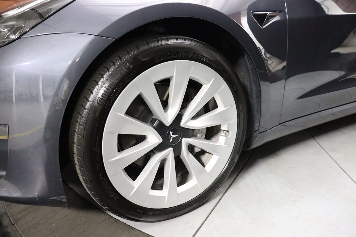 2022 Tesla Model 3 photo 2