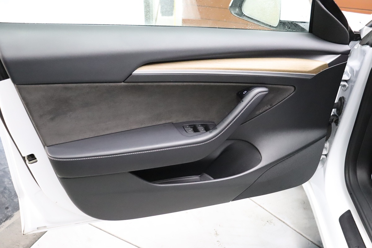 2021 Tesla Model 3 Standard Range Plus photo 20