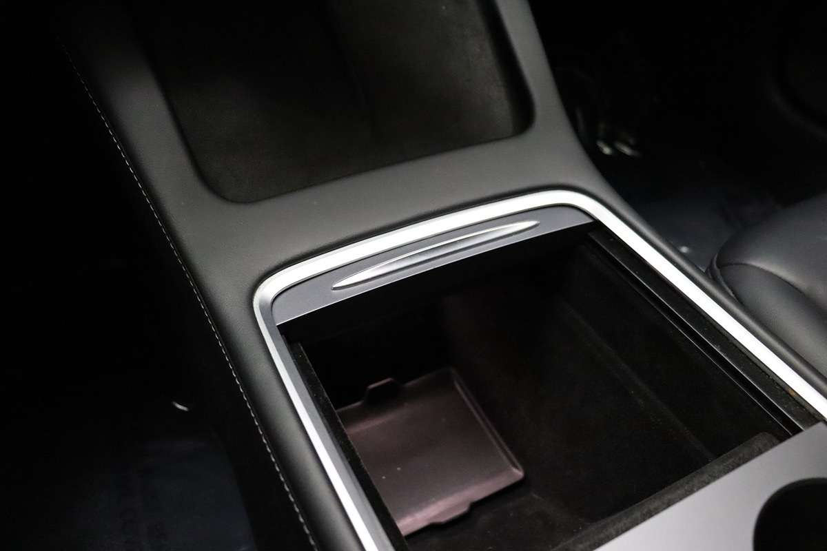 2021 Tesla Model 3 Standard Range Plus photo 21