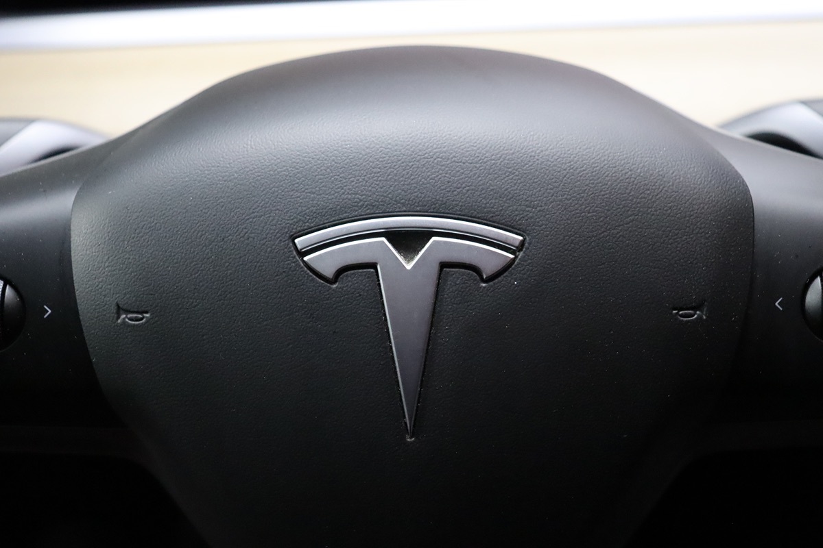 2021 Tesla Model 3 Standard Range Plus photo 24