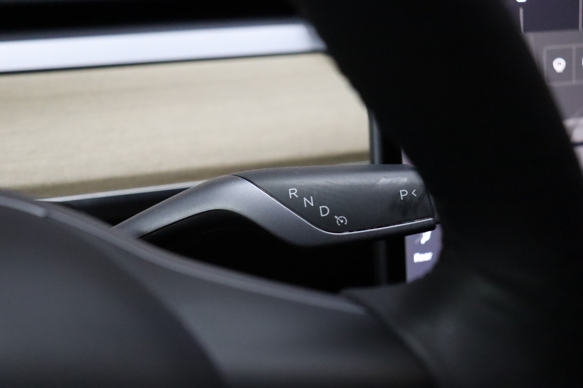 2021 Tesla Model 3 Standard Range Plus photo 26