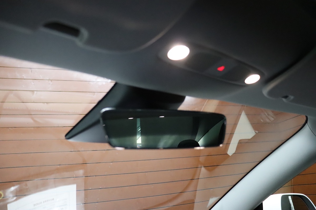 2021 Tesla Model 3 Standard Range Plus photo 28