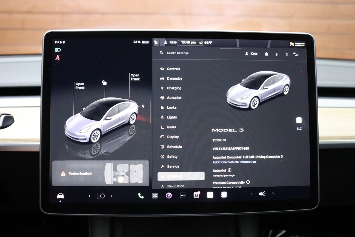 2023 Tesla Model 3 photo 24