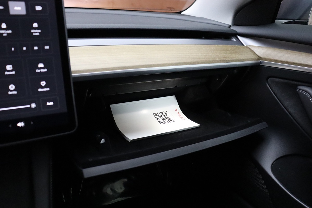 2023 Tesla Model 3 photo 27