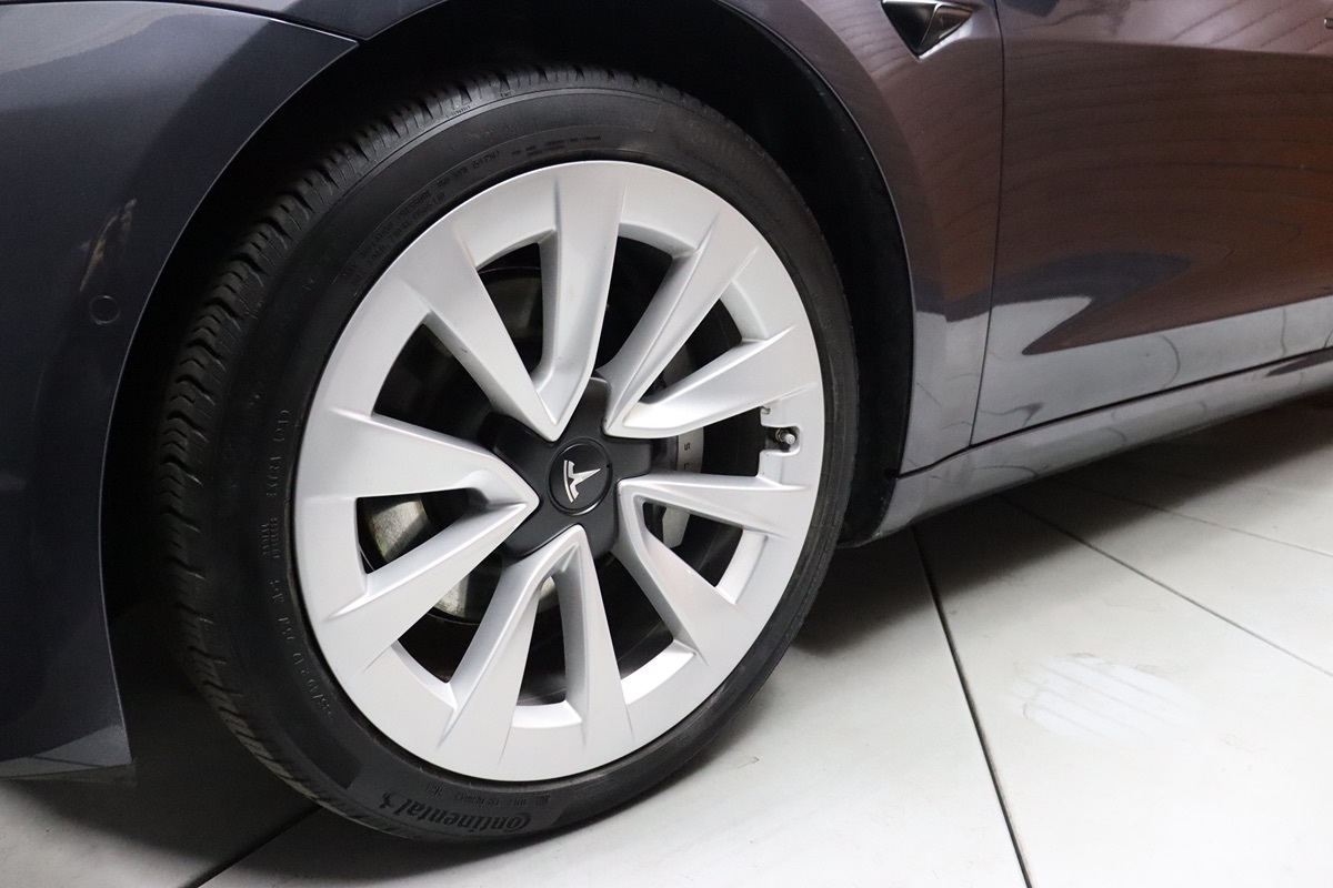 2023 Tesla Model 3 photo 6
