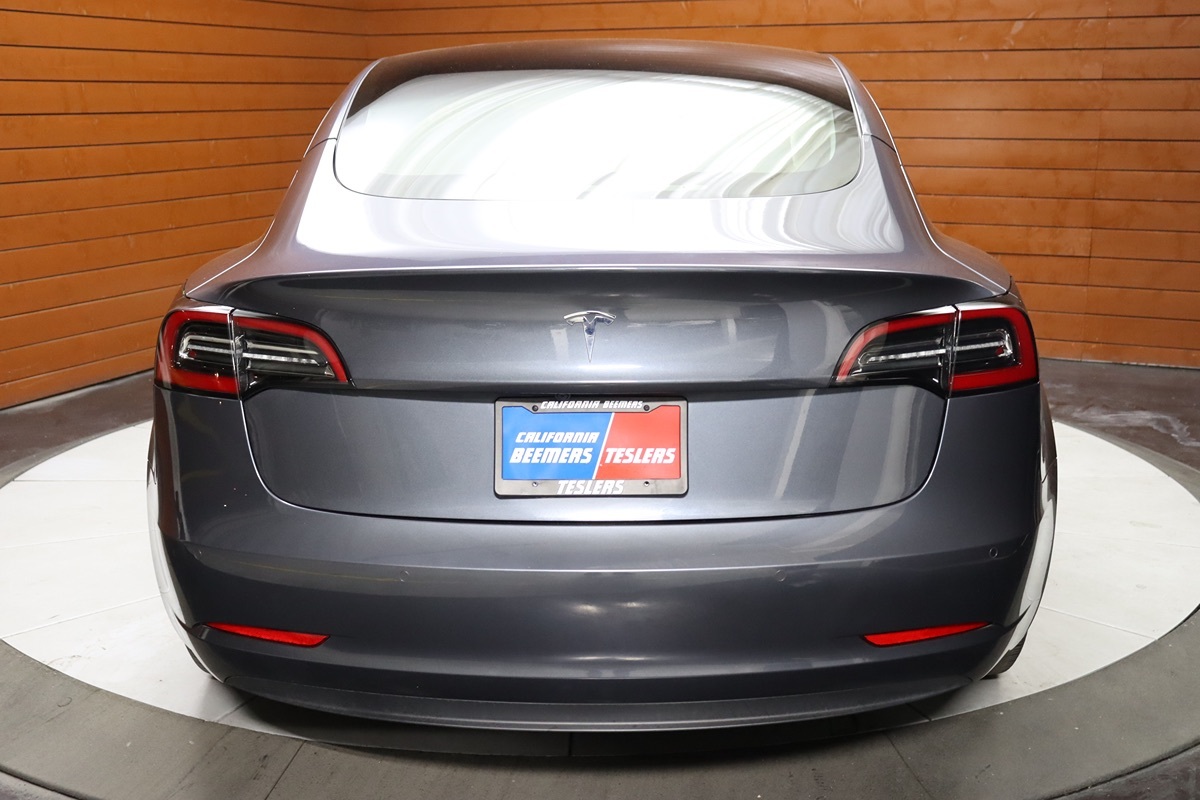 2023 Tesla Model 3 photo 11