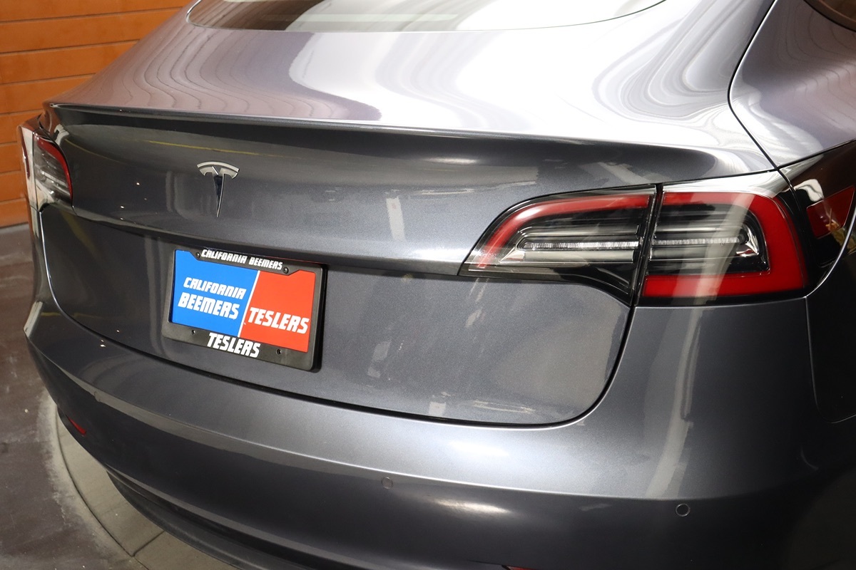 2023 Tesla Model 3 photo 12
