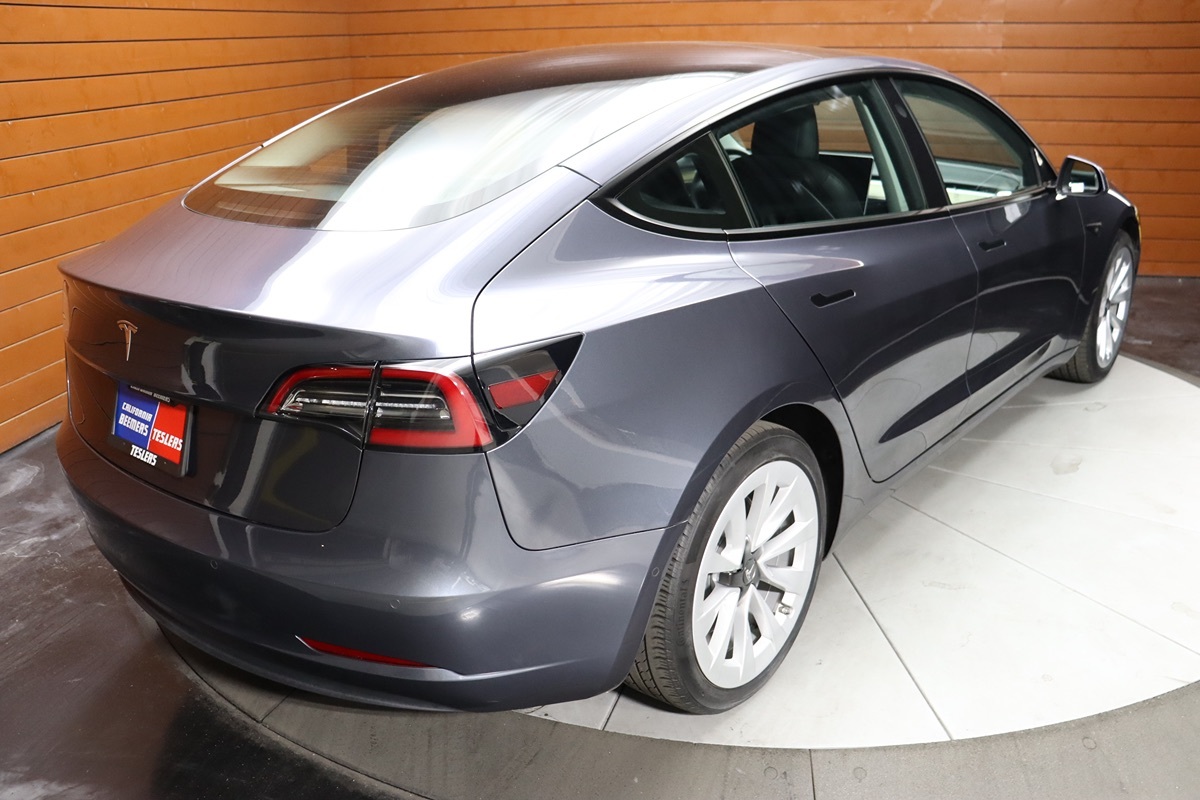 2023 Tesla Model 3 photo 19