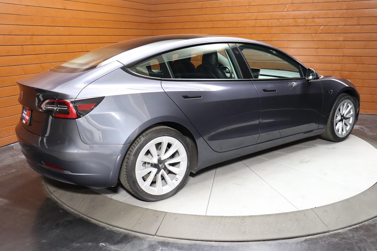 2023 Tesla Model 3 photo 20