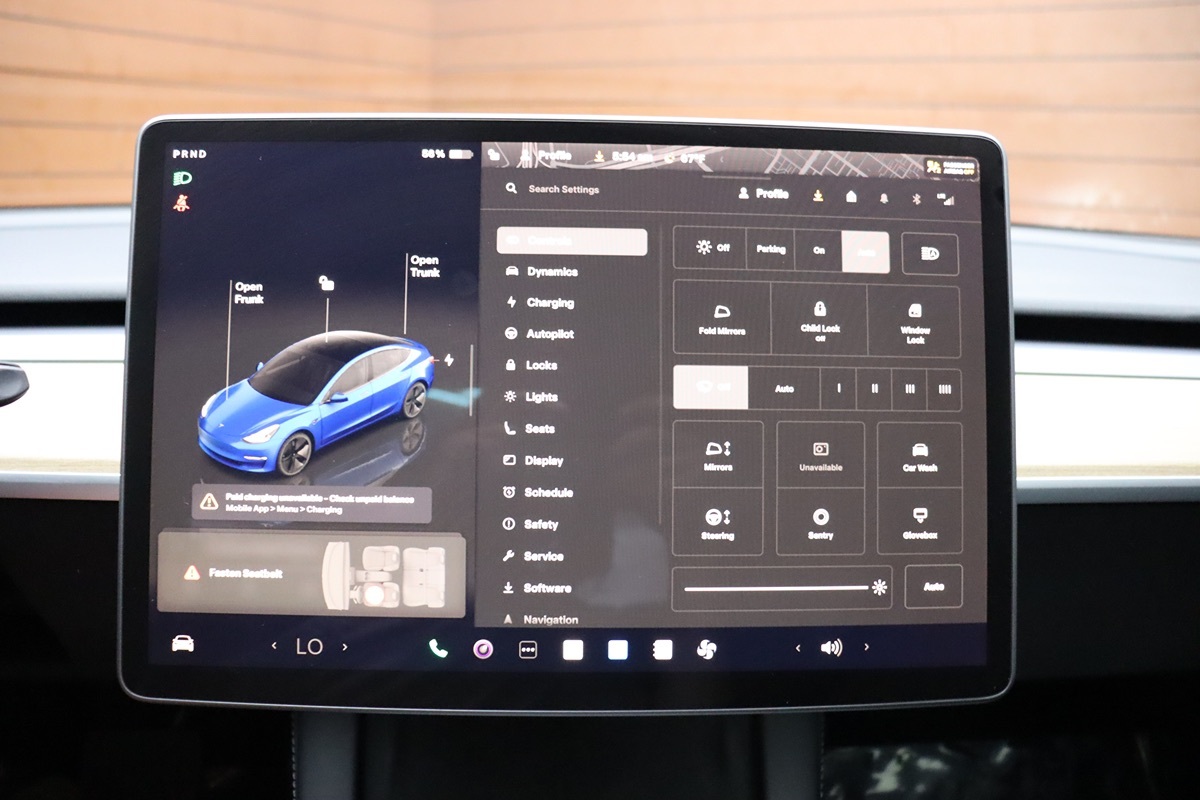 2023 Tesla Model 3 photo 23