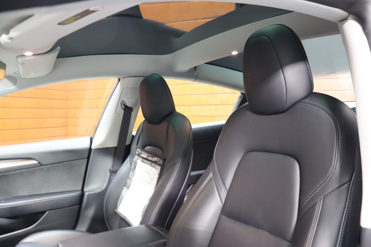2022 Tesla Model 3 photo 23