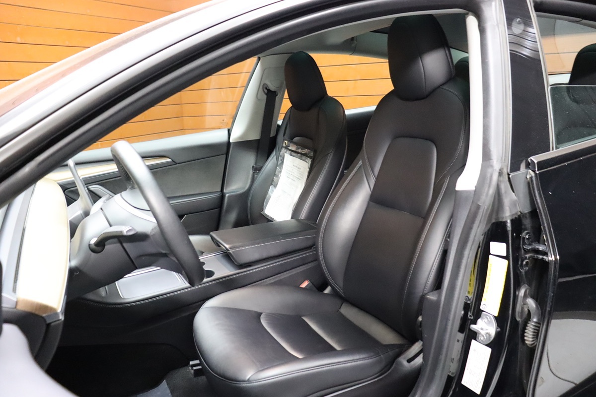 2022 Tesla Model 3 photo 22