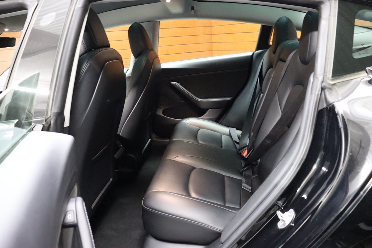 2022 Tesla Model 3 photo 25