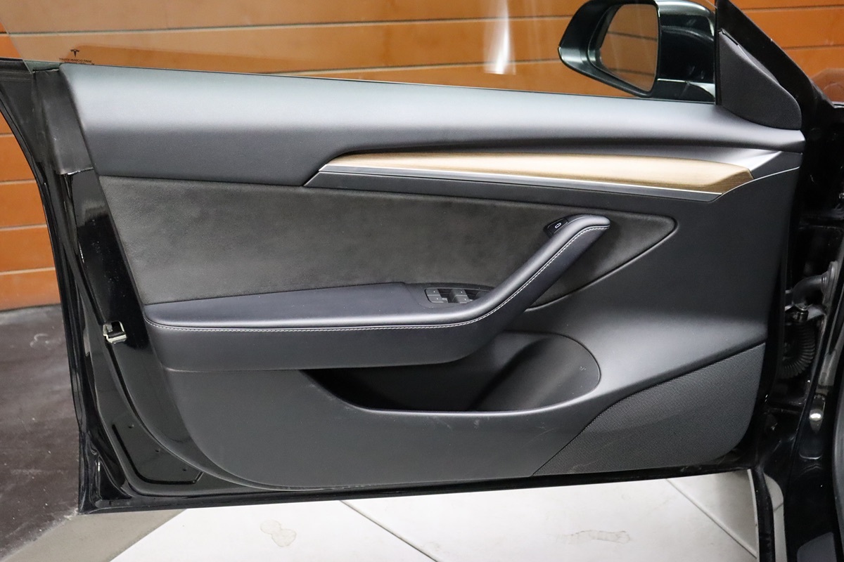 2022 Tesla Model 3 photo 34